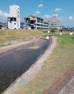 府中市こどもの国ポムポム