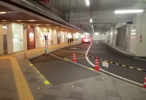 福山駅南地下送迎場