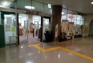 新市図書館