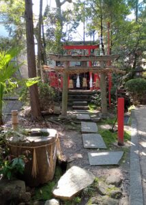 三蔵稲荷神社