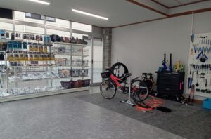 自転車工房パウズ